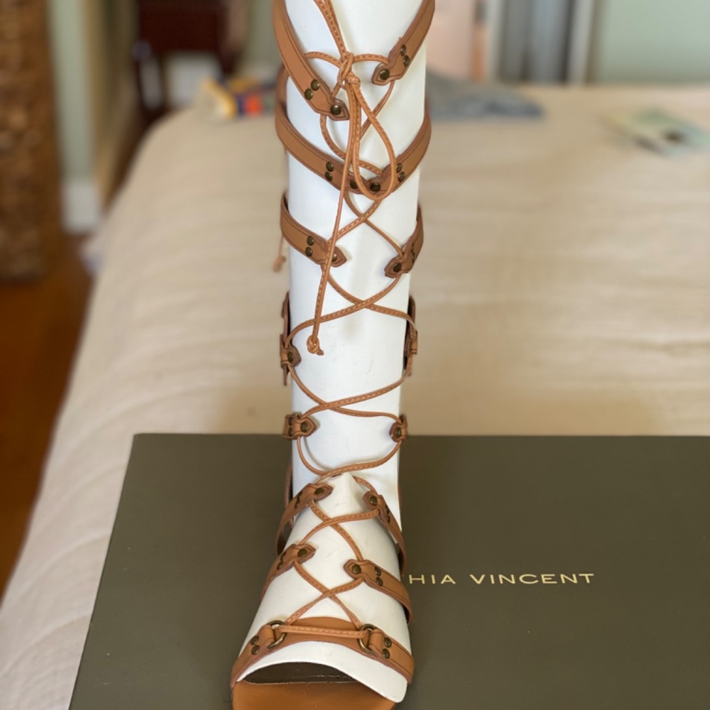 Cynthia Vincent Gladiator Sandals - Picture 3 of 8